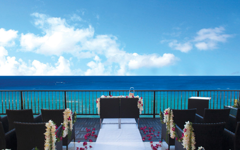 オーシャン・スイート・ワイキキ スカイ・ウェディング